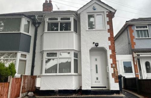 Sheldon Apartment | Lovely Home near BHX airport, NEC