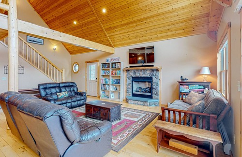 Sunday River Area House | Lovely home with hot tub, Sunday River views, firepit, huge deck & fireplace
