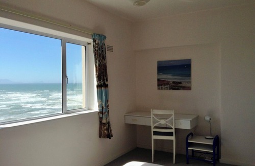 Redhill Condo | Lovely Home