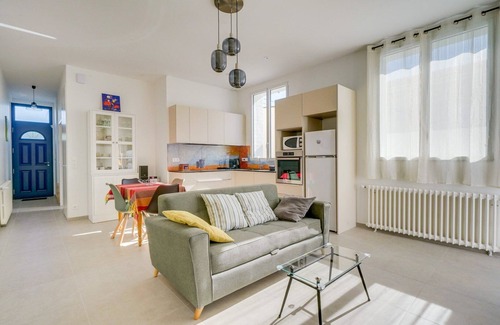Bastide House | Lovely house Bordeaux Cenon with garden