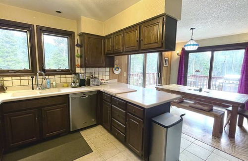 Coal Creek Canyon House | Lovely House Next to Golden Gate State Park