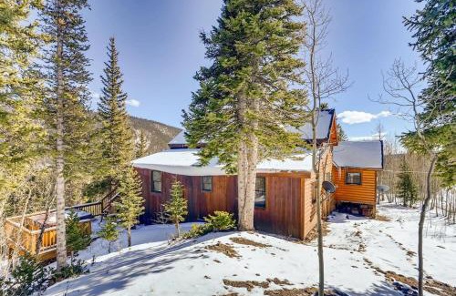 Alma House | Lovely House Tucked in the Pines with Private Hot Tub - Pura Vida