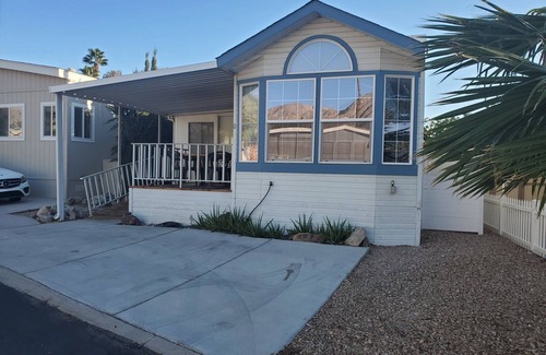 Desert Hot Springs House | Lovely House in Gated Family Resort with Heated Mineral Pools and Spas