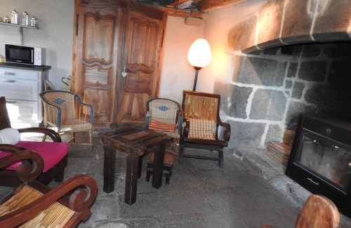 Segur-les-Villas House | Lovely house with character in Ségur-les-Villas