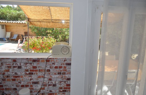 Cleon-d'Andran House | Lovely house with landscaped garden and private pool.