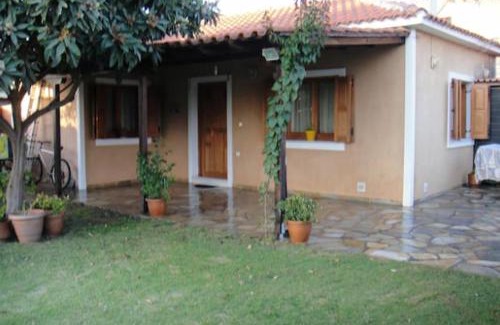 Artemida House | Lovely house with garden at an excellent location!