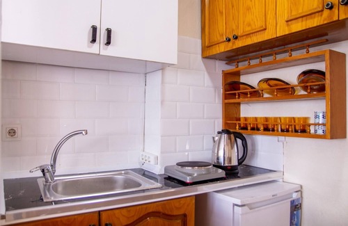 Konak House | Lovely House with Sea View and Backyard