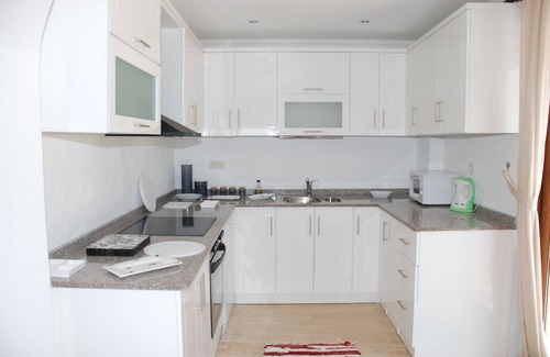 Islamlar Villa | Lovely Infinity Pool 2.4km Kalkan Fab Views 4 Storeys Licence 07-6870 Sleeps 10