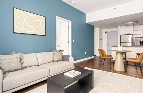East Cambridge Apartment | Lovely Kendall Square 1BR w/Concierge & Gym, steps to MIT, by Blueground