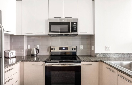 East Cambridge Apartment | Lovely Kendall Square 1BR w/Concierge & Gym, steps to MIT, by Blueground