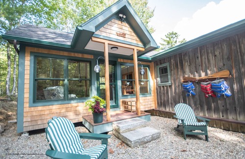 Orland Apartment | Lovely lakeside setting on beautiful Alamoosook Lake.