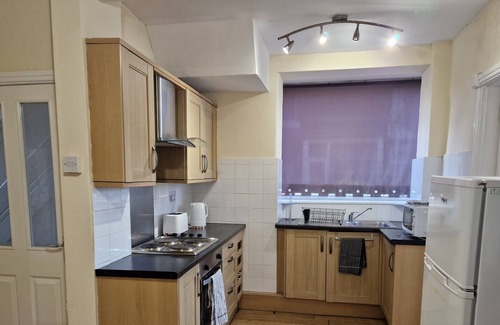 Higher Walton House | Lovely, Large 3 - Bedroom House in Preston