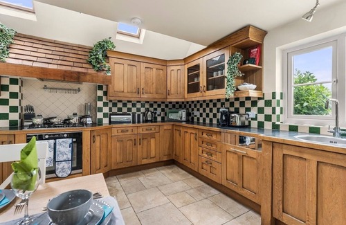Kidlington House | Lovely Large Cottage in The Oxfordshire Cotswolds