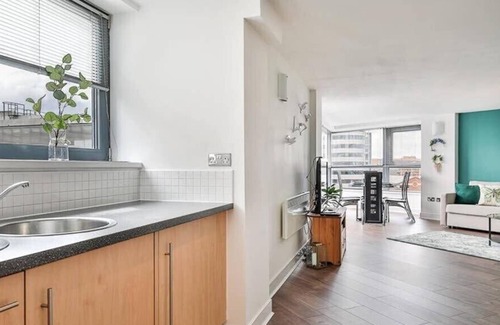 Holbeck Apartment | Lovely Large Leeds City Centre Apartment