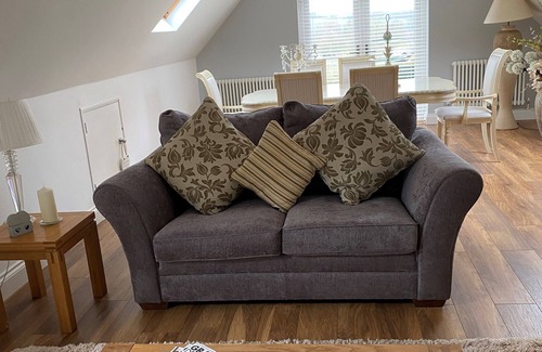 Adisham Apartment | Lovely Large Modern Apartment Near Canterbury