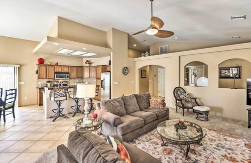 Laughlin House | Lovely Laughlin Oasis on Mojave Golf Course!