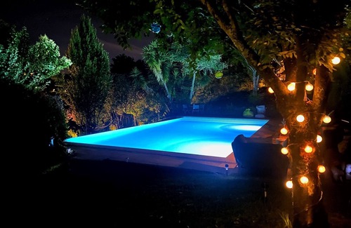 Castelo Branco Apartment | Lovely loft with gardens in Douro for 3 px