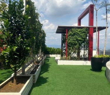Bandar Baru Bangi Apartment | Lovely Luxury Poolview