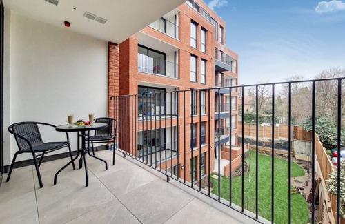 Harrow Apartment | Lovely Luxury Wembley Harrow apartments