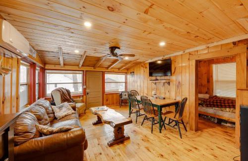 South Casco House | Lovely Maine Cabin with Deck, Gas Grill and Fire Pit!