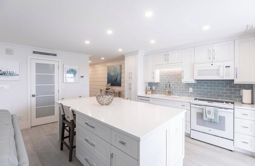 Marco Island Condo | Lovely Marco Island Condo w/Private Bay View