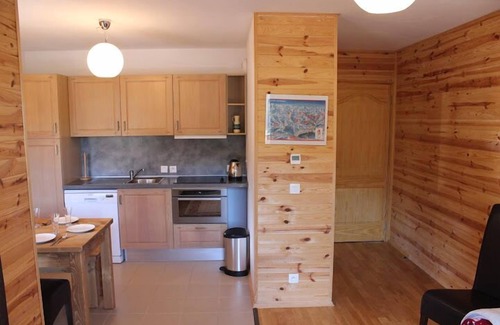 La Roche Apartment | Lovely modern, 52sqm, well equipped, spacious apartment + garage. Summer/winter