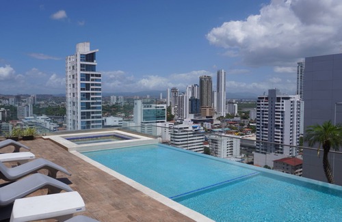 Tumba Vieja House | Lovely Modern Apartment Two Bedrooms, Two Bathrooms, Nice Location