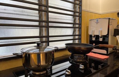 Ulu Tiram House | Lovely Modern Home 4 Bedroom Mount Austin JB