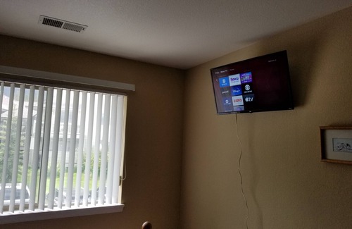 Frisco Condo | Lovely mountain condo with remote workspace