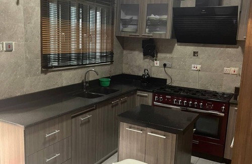 Ikeja House | Lovely nb 3-Bed House in Opebi