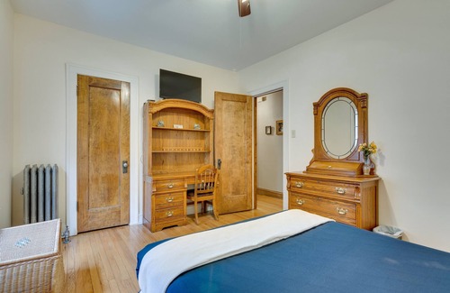 Rogers Park Apartment | Lovely Near Loyola - Enjoy the Wonderful Outdoor Space and Sun Room - Room for the Whole Crew by AllSet Turnover