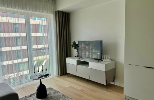 Kalamaja Apartment | Lovely Noblessner Studio, Free Underground Parking!