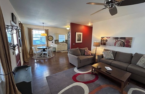 Sunset Cottage | Lovely North End Cottage