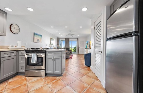 Sawgrass Condo | Lovely Oceanfront Surf Villa Retreat