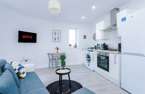 Kirkdale Apartment | Lovely One Bedroom Apt In Liverpool City Centre