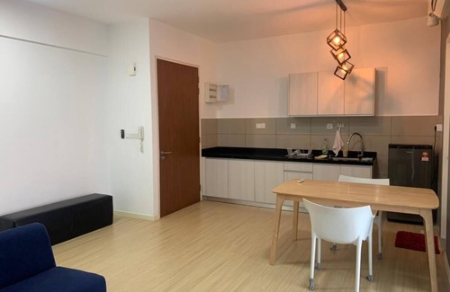 Nyiur Condo | Lovely one bedroom studio (Woodsbury Suite)