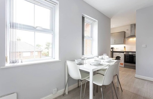 Eccles Apartment | Lovely one-bedroom serviced apartment in Eccles