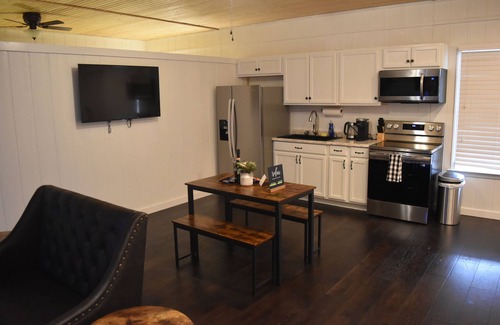 Bastrop House | Lovely one room barndominium - The Bastrop Barndo
