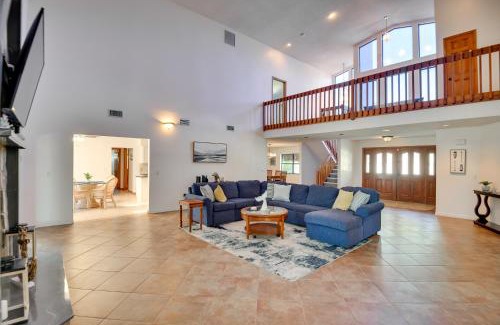 Palm Harbor House | Lovely Palm Coast Retreat with Outdoor Kitchen