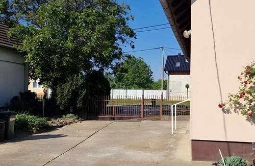 Bogdanovci House | Lovely peaceful house