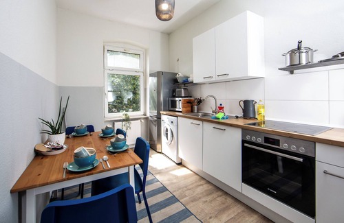 Ilversgehofen Apartment | Lovely Period-Apartment w/Smart-TV, Parking, etc.