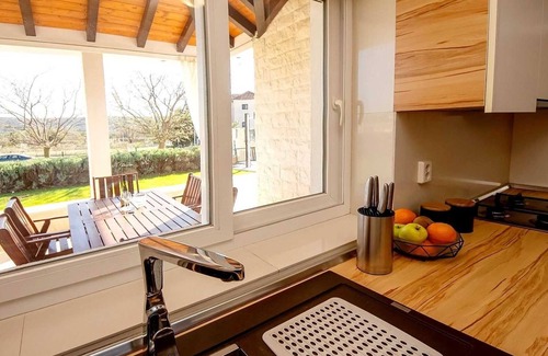 Sibenik Villa | Lovely poolside villa in Dubrava