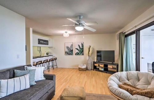 Port Clinton Apartment | Lovely Port Clinton Condo with Lake Views!