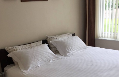Churwell Apartment | Lovely Private Annex Apartment in Leeds