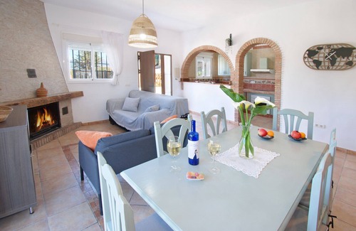 Comares Villa | Lovely private country house (6P) with pool and magnificent views. Petfriendly.