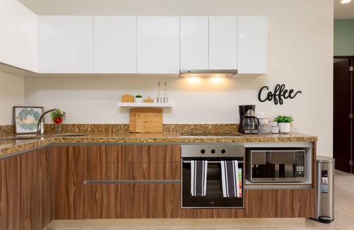Zazil-ha Apartment | Lovely, Private, Secure and Excellent Located One Bed Condo
