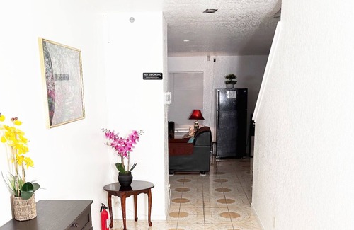Maverick Creek Apartment | Lovely Private Room in a nice house with AC, WiFi