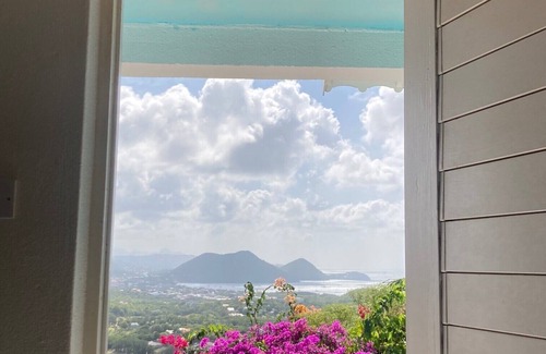 Cap Estate Villa | Lovely private villa with amazing views & swimming pool in Cap Estate, St. Lucia