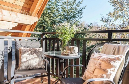 Zakopane Apartment | Lovely, quiet 2-bedroom apartament in city center