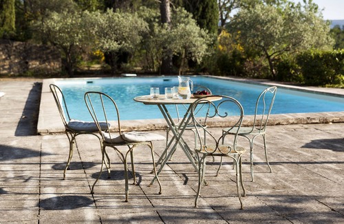 Goult House | Lovely quite house in Provence/Luberon with large pool, views and gardens